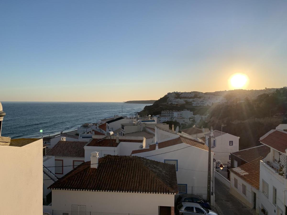Casa Pedro In Salema - Oceanview & Beach Екстериор снимка